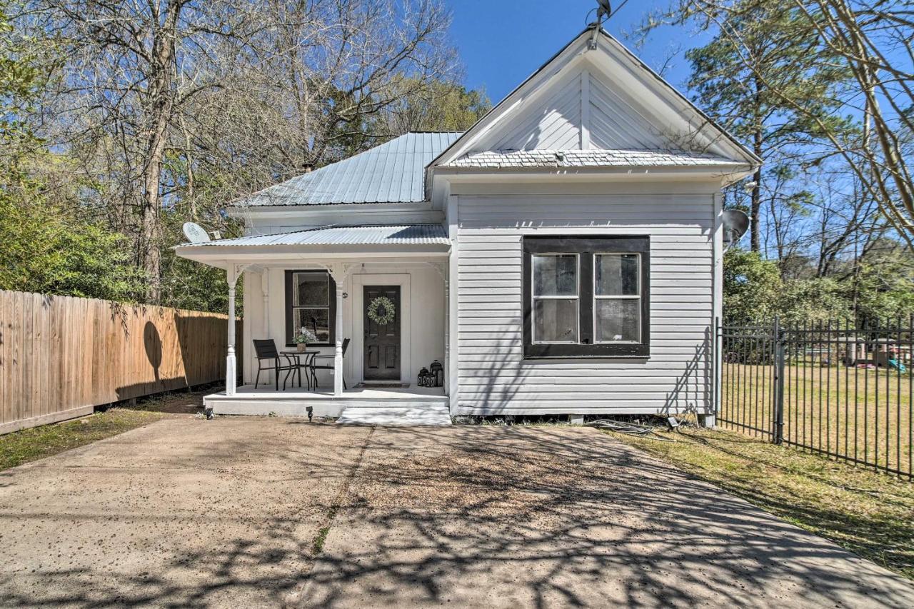 Vila Cozy Livingston House With Fenced Yard And Patio! Exteriér fotografie