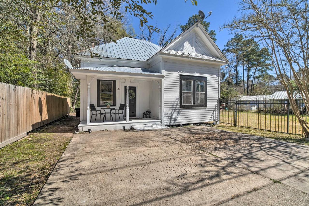 Vila Cozy Livingston House With Fenced Yard And Patio! Exteriér fotografie